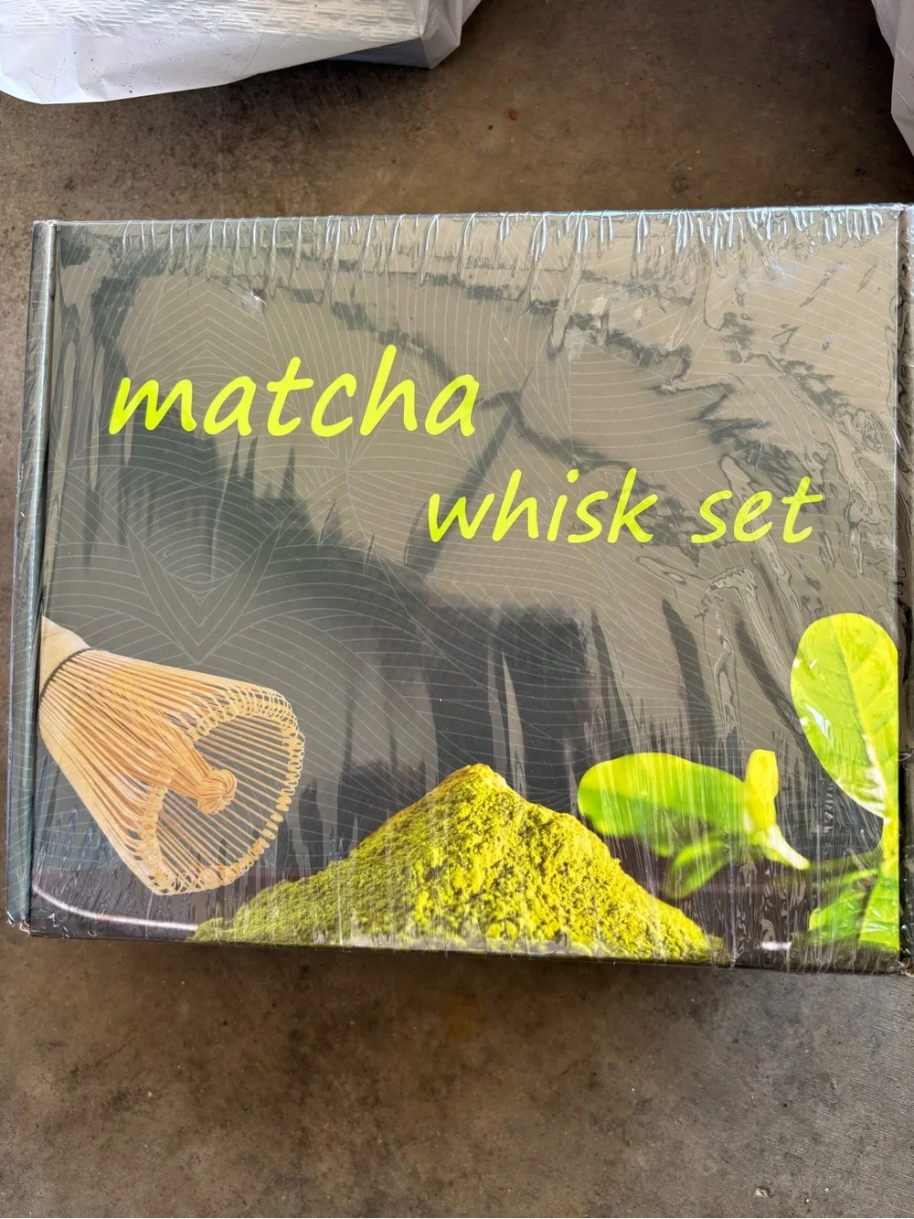 Matcha Whisk Set – Green Ceramic Tea Accessory Kit